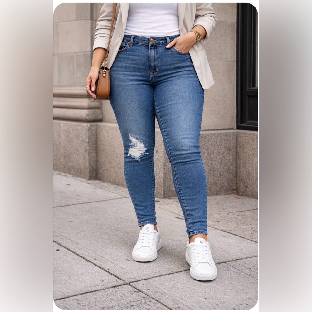 Good American Good Waist Blue Skinny Jeans Size 16